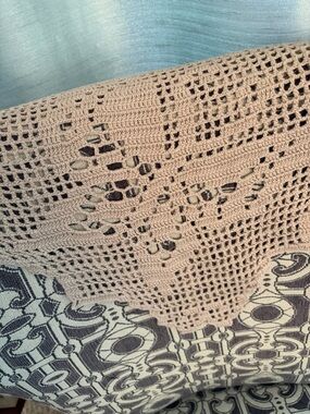 Handmade butterfly 🦋 Crochet vintage antique doily — pristine condition